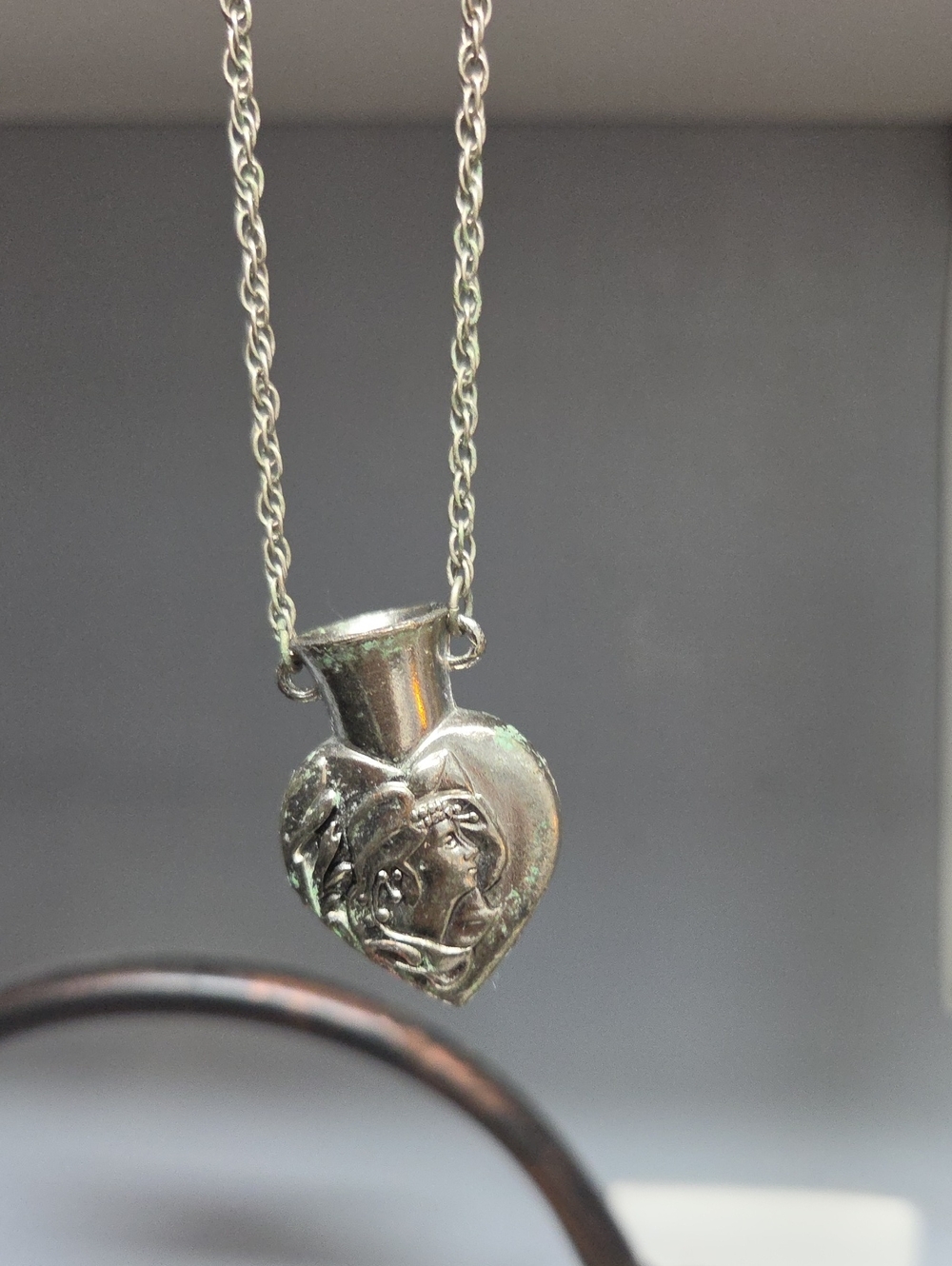 Vintage Art Nouveau Egyptian Style Heart Vase Pendant Necklace